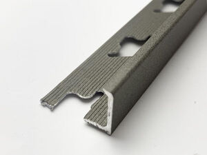 Aluminium L-Profil élvédő cement szürke kőhatású 12,5 mm.