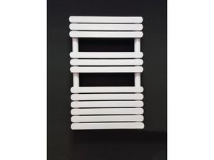 Arezzo Design FLAT WHITE 800X500 TÖRÖLKÖZŐSZÁRÍTÓS RADIÁTOR AR-FW8050